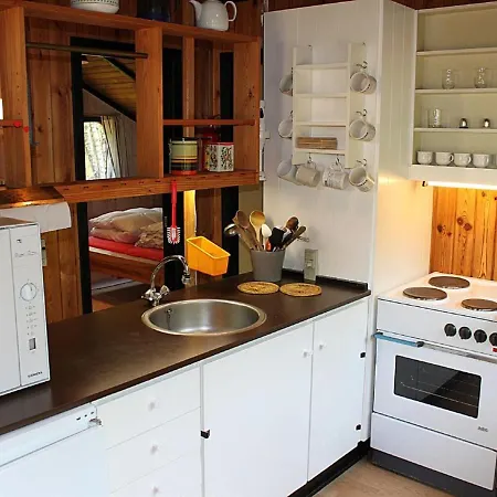 Holiday home Elfrieda - 1-6km From The Sea In Ne Jutland By Interhome Laeso
