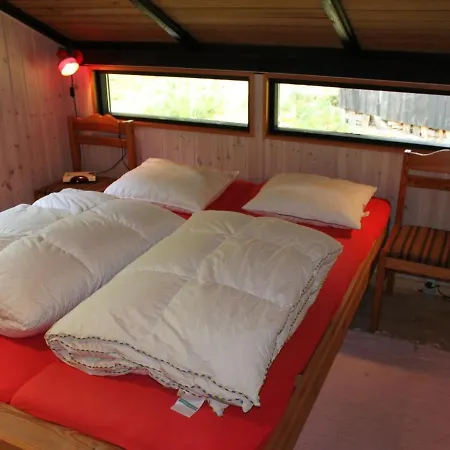 Holiday home Elfrieda - 1-6km From The Sea In Ne Jutland By Interhome