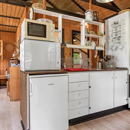 Elfrieda - 1-6km From The Sea By Interhome